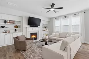 354 Hayden Cir, Woodstock, GA 30189 - Photo 7