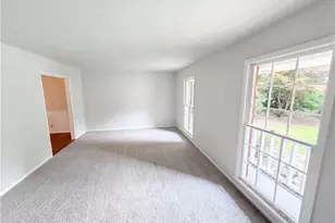 1271 Seven Springs Circle, Marietta, GA 30068 - Photo 3