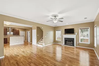42 Weyman Avenue SW, Atlanta, GA 30315 - Photo 3