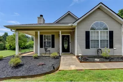 915 Cove Place, Locust Grove, GA 30248 - Photo 3