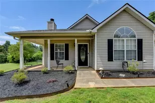 915 Cove Pl, Locust Grove, GA 30248 - Photo 3