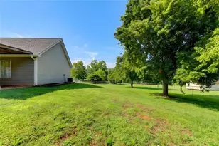 915 Cove Pl, Locust Grove, GA 30248 - Photo 45