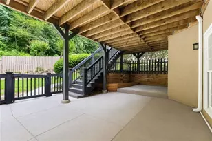 1346 Waterford Green Close NE, Marietta, GA 30068 - Photo 37