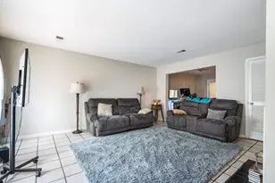 197 High Creek Dr, Roswell, GA 30076 - Photo 7