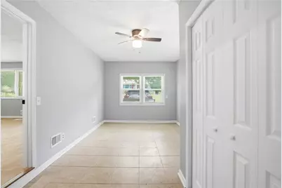 2043 Claude St NW, Atlanta, GA 30318 - Photo 13