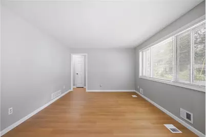 2043 Claude St NW, Atlanta, GA 30318 - Photo 11
