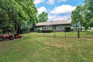 5720 Wade Whelchel Rd, Murrayville, GA 30564 - Photo 9