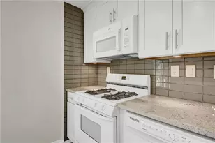 570 Sheringham Ct, Roswell, GA 30076 - Photo 13