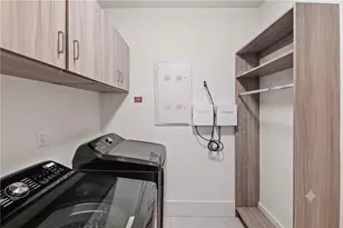 3107 Peachtree Rd NE, Atlanta, GA 30305 - Photo 35