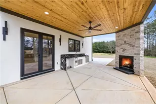 2724 Talley Ln, Buford, GA 30519 - Photo 15