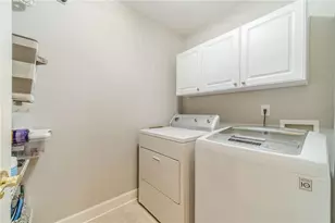 781 Templeton Dr, Loganville, GA 30052 - Photo 17