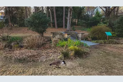 2521 Brookwood Drive NE, Atlanta, GA 30305 - Photo 55