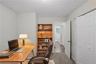 748 Amber Pl NW, Atlanta, GA 30331 - Photo 3