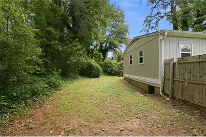 748 Amber Place NW, Atlanta, GA 30331 - Photo 21