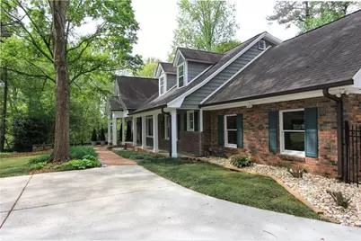 1365 Timberland Drive, Marietta, GA 30067 - Photo 3
