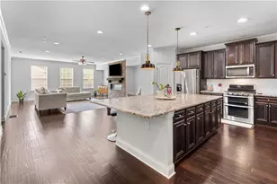 724 Henry Dr, Marietta, GA 30064 - Photo 13