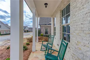 5630 Overlook Club Cir, Suwanee, GA 30024 - Photo 3