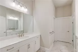 5630 Overlook Club Cir, Suwanee, GA 30024 - Photo 19