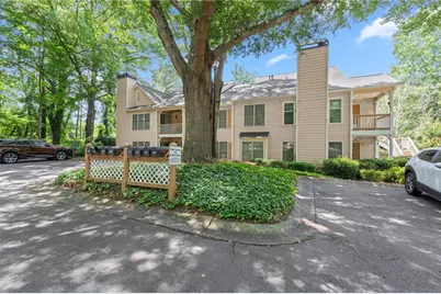 2517 Vineyard Way SE, Smyrna, GA 30082 - Photo 3