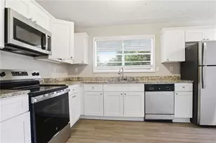 2370 Tiffany Cir, Decatur, GA 30035 - Photo 13