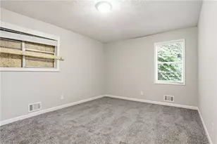 2370 Tiffany Cir, Decatur, GA 30035 - Photo 19