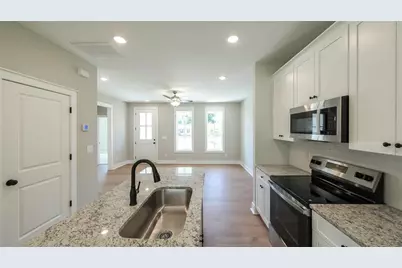 613 River Drive, Carrollton, GA 30117 - Photo 11