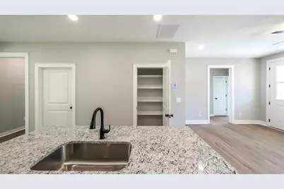 613 River Drive, Carrollton, GA 30117 - Photo 13