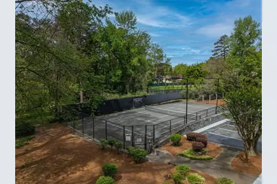 1359 N Crossing Drive NE, Atlanta, GA 30329 - Photo 11