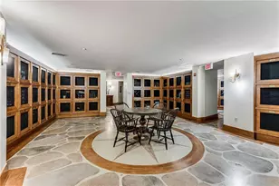 700 Park Regency Pl NE, Atlanta, GA 30326 - Photo 51