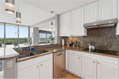 700 Park Regency Place NE #1501, Atlanta, GA 30326 - Photo 13