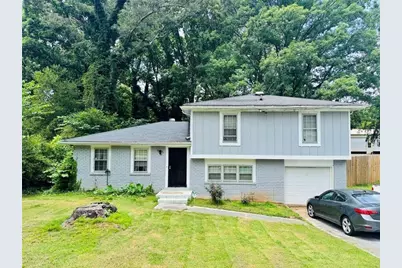 521 Navarre Drive, Stone Mountain, GA 30087 - Photo 1