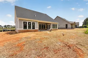 357 Lk Vis Dr, Statham, GA 30666 - Photo 17