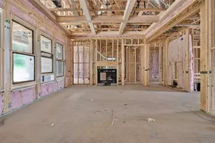 357 Lk Vis Dr, Statham, GA 30666 - Photo 5