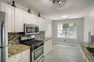 633 Effie Dr, Lawrenceville, GA 30045 - Photo 5