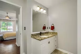 633 Effie Dr, Lawrenceville, GA 30045 - Photo 13
