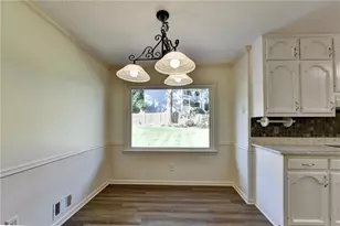886 Marbrook Dr, Lawrenceville, GA 30044 - Photo 17