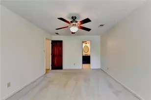 886 Marbrook Dr, Lawrenceville, GA 30044 - Photo 33