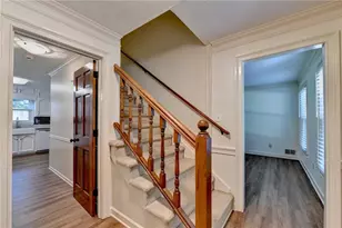 886 Marbrook Dr, Lawrenceville, GA 30044 - Photo 5