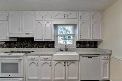 886 Marbrook Drive, Lawrenceville, GA 30044 - Photo 13