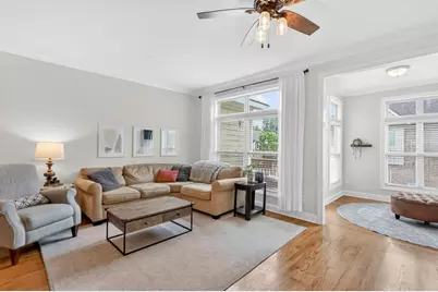 7960 Highland Bluff, Sandy Springs, GA 30328 - Photo 7