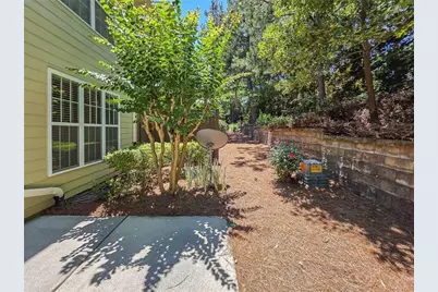 2416 Strand Avenue, Lawrenceville, GA 30043 - Photo 21