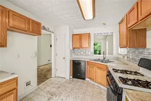 7115 Hillcrest Chase Dr SW, Austell, GA 30168 - Photo 3