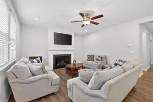 678 Saffron Blvd, Lawrenceville, GA 30045 - Photo 9