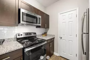 7150 W Peachtree Dunwoody Rd, Atlanta, GA 30328 - Photo 1