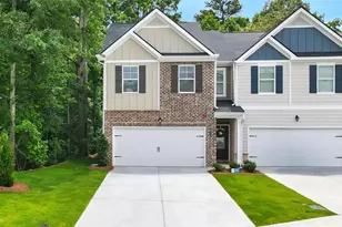 371 Lanier Cir, Woodstock, GA 30189 - Photo 1