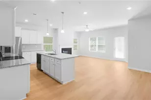 371 Lanier Cir, Woodstock, GA 30189 - Photo 7