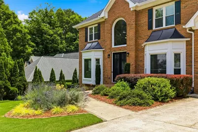 3328 Rough Creek Drive, Woodstock, GA 30189 - Photo 3