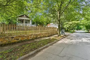 1530 Oakview Rd, Decatur, GA 30030 - Photo 11
