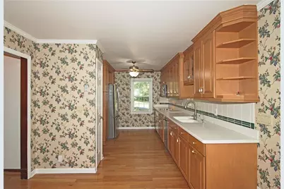 2110 B T Sheppard Drive, Marietta, GA 30062 - Photo 11