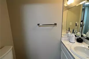504 Sutters Point, Atlanta, GA 30328 - Photo 17